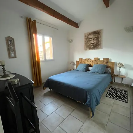 Le Petit St Jean * Cazouls-d Herault
